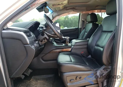 2016 Chevrolet Tahoe C1500 Lt z USA, uszkodzony, nr VIN 1GNSCBKC6GR423052